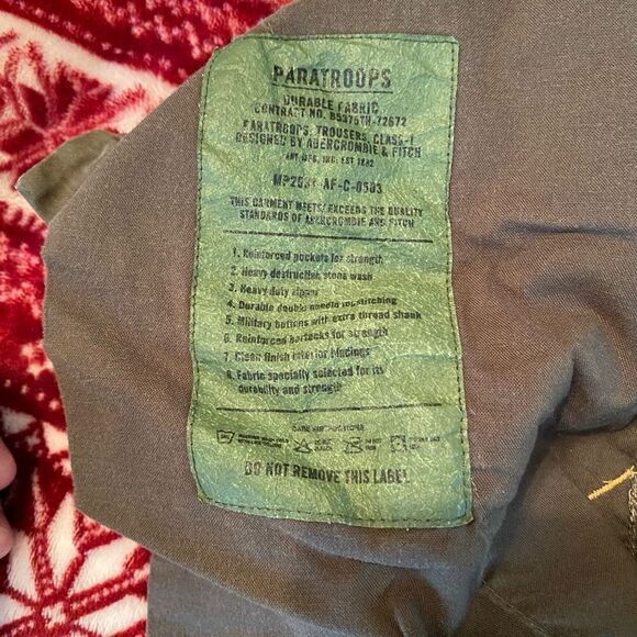 Abercrombie & Fitch Women's Vintage Abercrombie & Fitch Paratrooper Cargo Pants - Picture 5 of 5